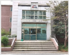  2020Ÿ��108932 �泲 â���� ���ر� ������ 142, 105�� 1�� 102ȣ (���絿,���翡��Ƽ����ĭ)  ����Ʈ���