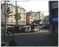  2022Ÿ��1192 ��õ ������ �����207���� 34-9, 2�� 4��402ȣ (������,�꿡�鿡)    �ټ���,������