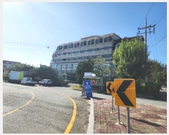  2023Ÿ��22060 �泲 ����� ������ Ȳȭ���� 976      ���ڽü�,����,ȣ��,�������