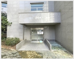  2023Ÿ39128   굿 84-16       ()