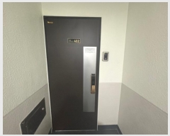  2024Ÿ��121266 ���� ���ʱ� �������30�� 32-18, 4��402ȣ (���絿,��ī��)     �ټ���,������