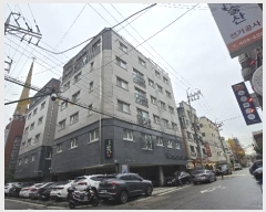  2024Ÿ��63196 ���� ���ı� ���̷�17�� 58, �� 3�� 303ȣ (������,�̵��Ͽ콺)   �ټ���,������