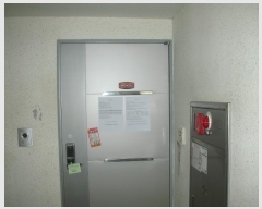  2024Ÿ��555129  ���ǽ��ڰ��