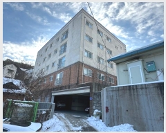  2024Ÿ��100335 ��� ���ν� ������ ��õ��373���� 31-2, 1�� 4��401ȣ (��õ��,�ְ��๰)   �ټ���,������