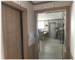  2024Ÿ��104932 ��� ���� ������ ��ȭ�� 300-1      ������