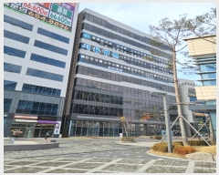  2024Ÿ��70451  �ٸ��󰡰��