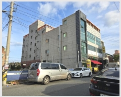  2024Ÿ��37040 ��� ���׽� ���� �����ַ�861���� 10-18, 1�� 4��402ȣ (û����,�ְ��๰)   �ټ���,������