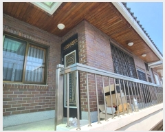  2024Ÿ56643 λ   297-402       ð