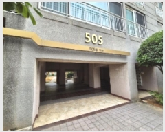  2024Ÿ��75223  ����Ʈ���