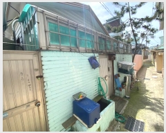  2024Ÿ543    1052-241       ð