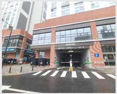  2024Ÿ��7495  �ٸ��󰡰��