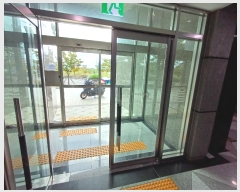  2024Ÿ110396 λ  6 99, 3̵306ȣ (,λ 𿥽Ƽ ҿ 1)  ǽڰ