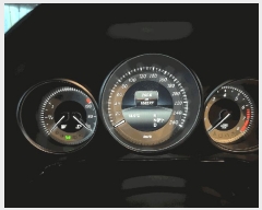  2025Ÿ��103706  �������