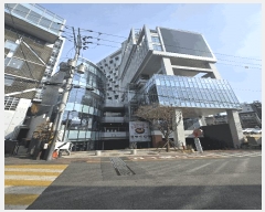  2025Ÿ��748  �ٸ��󰡰��