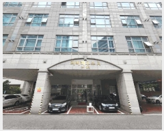  2025Ÿ��51451  ���ǽ��ڰ��