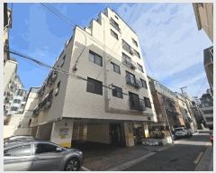  2025Ÿ��9012 ���� ������ ȭ� 371-18 �糪������ ��4�� ��403ȣ    �ټ���,������