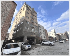  2025Ÿ��13416 ���� ���α� ������ 306-53 ��콺��Ʈ�� ��4�� ��402ȣ    �ټ���,������