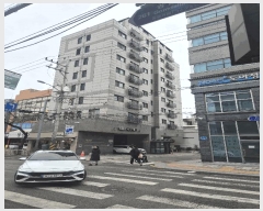  2025Ÿ��8719  ���ǽ��ڰ��