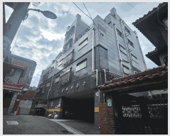  2025Ÿ��10585 ���� ��õ�� ���굿 1075-15 �����Ͽ콺 ��4�� ��401ȣ    �ټ���,������