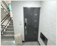  2025Ÿ��11459 ���� ������ ȭ� 1037-10 Ʈ�������� ��2�� ��201ȣ    �ټ���,������