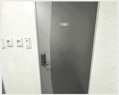  2025Ÿ��11610 ���� �������� ������3�� 82-7 �������Ͽ콺 ��7�� ��702ȣ    ���ǽ��ڰ��