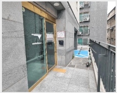  2025Ÿ��10638 ���� ������ ȭ� 504-9 ��������.����ġ.Ƽ ��1�� ��3�� ��301ȣ   �ټ���,������