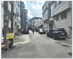  2025Ÿ��652 ���� ������ ȭ� 105-86 Ȳ����ũ�� ��3�� ��301ȣ    �ټ���,������