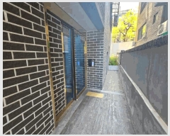  2025Ÿ9717  α  357-8 ξũ 3 302ȣ    ټ,