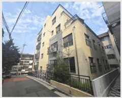  2025Ÿ��11194 ���� ������ ȭ� 772-21 ������772 ��3�� ��302ȣ    �ټ���,������