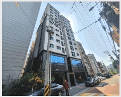  2025Ÿ��9593 ���� ������ ��ȭ�� 613-2 ����׶��ÿ� ��7�� ��702ȣ    ���ǽ��ڰ��