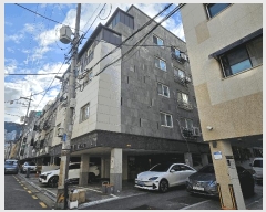  2025Ÿ��12412 ���� ��õ�� ���ﵿ 827-9 ���������� ��3�� ��302ȣ    �ټ���,������