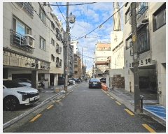  2025Ÿ��12412 ���� ��õ�� ���ﵿ 827-9 ���������� ��3�� ��302ȣ    �ټ���,������