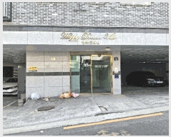  2025Ÿ��12194 ���� ���ϱ� ������ 206-141 �ູ�帲�� ���̵� 4�� 402ȣ   �ټ���,������