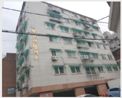  2025Ÿ��12100  ���ǽ��ڰ��