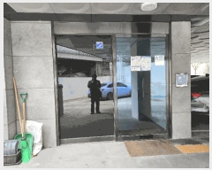  2025Ÿ��51108 ���� ���빮�� ȫ���� 205-1 �Ͽ콺205 ���̵� 2��201ȣ    �ټ���,������