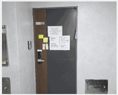  2025Ÿ��51108 ���� ���빮�� ȫ���� 205-1 �Ͽ콺205 ���̵� 2��201ȣ    �ټ���,������