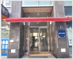  2025Ÿ��513409  ���ǽ��ڰ��