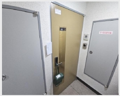  2025Ÿ��508731  ���ǽ��ڰ��