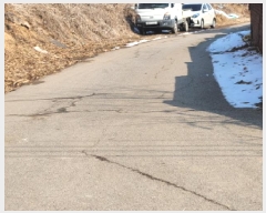  2025Ÿ32077    ϸ 323-87      ð