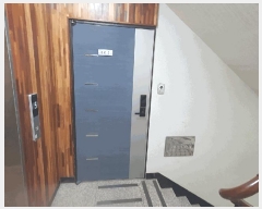  2025Ÿ��57898 ��� ���ν� ������ ������ 33-12 �����׸��� 302�� 4��402ȣ   �ټ���,������