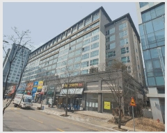  2025Ÿ��54470  ���ǽ��ڰ��