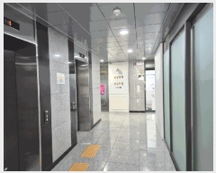  2025Ÿ��1047 ��� ȭ���� ���ֵ� 99-3 ��������303 1�� 3��301ȣ    ��,�繫�ǰ��