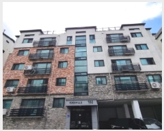  2025Ÿ��2554 ��� ���ֽ� ������ 421-27 �������� 102�� 3��301ȣ    �ټ���,������