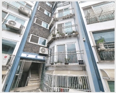  2025Ÿ��51738 ��� û�ֽ� ������ ��â�� 154-1 �������þ���Ʈ 4�� 2��206ȣ   ����Ʈ���