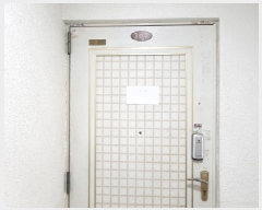  2025Ÿ��12531 �泲 õ�Ƚ� ������ ������ 270-3 3�� 302ȣ    �ټ���,������