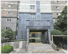  2025Ÿ��1976  ����Ʈ���