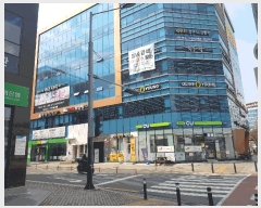  2025Ÿ��560  �ٸ��󰡰��