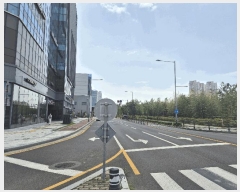  2025Ÿ��698  �ٸ��󰡰��