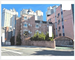  2025Ÿ��1063 �泲 ���ֽ� ��ŵ� 138-14       ���ڽü�,����,ȣ��,�������