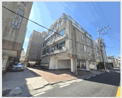  2025Ÿ��30608 �泲 ���ֽ� �ǹ��� 269-103 ��ȭ���;�Ƽ�� 101�� 2��201ȣ    �ټ���,������